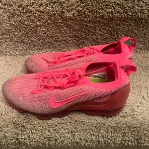 Nike Women's Pink VAPOR MAX sneakers